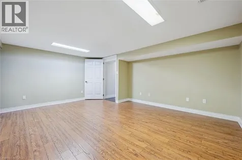 49 Overlea Drive Kitchener ON N2M 1S9