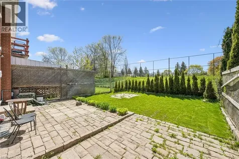 49 Overlea Drive Kitchener ON N2M 1S9