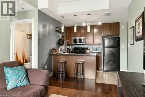 90 Charlton Avenue West Hamilton ON L8P 0B4