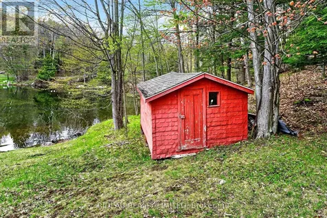9 Sparrow Lane Rideau Lakes ON K0G 1V0