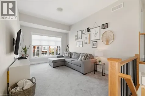38 Sportsman Hill Street Kitchener ON N2H 5T3