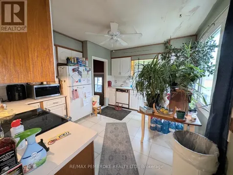 12 Doran Road Petawawa ON K8H 1P5