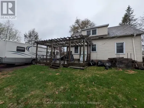 12 Doran Road Petawawa ON K8H 1P5