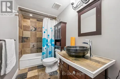 195 Middlebury Drive Waterloo ON N2T 2H6
