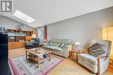 195 Middlebury Drive Waterloo ON N2T 2H6