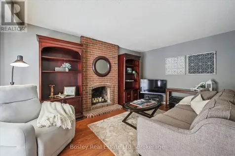 176 Westvale Drive Waterloo ON N2T 1C2