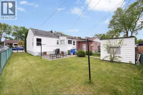 3174 Manchester Road Windsor ON N9C 1X8
