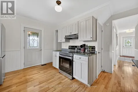 562 Prince Street West Prescott ON K0E 1T0