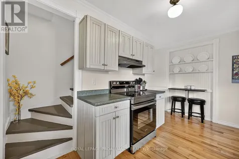 562 Prince Street West Prescott ON K0E 1T0
