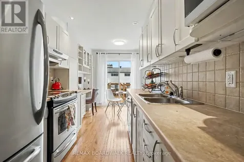 146 Marrissa Avenue Ottawa ON K1J 0A6