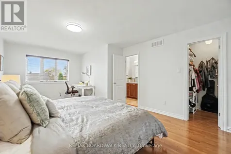 146 Marrissa Avenue Ottawa ON K1J 0A6