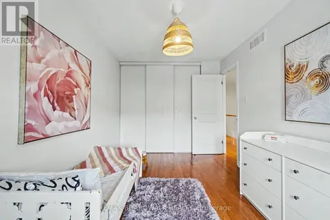 146 Marrissa Avenue Ottawa ON K1J 0A6