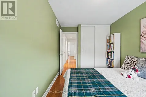 146 Marrissa Avenue Ottawa ON K1J 0A6