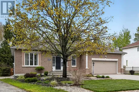 57 Wilderness Way Ottawa ON K2S 2E3