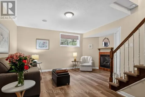 57 Wilderness Way Ottawa ON K2S 2E3