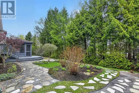 57 Wilderness Way Ottawa ON K2S 2E3