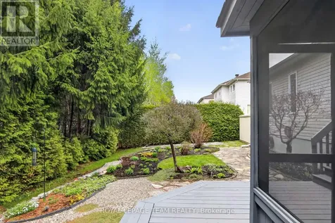 57 Wilderness Way Ottawa ON K2S 2E3