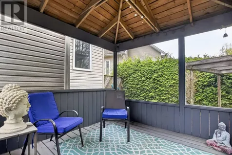 57 Wilderness Way Ottawa ON K2S 2E3