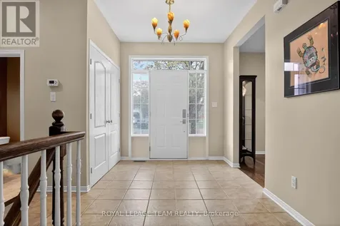 57 Wilderness Way Ottawa ON K2S 2E3