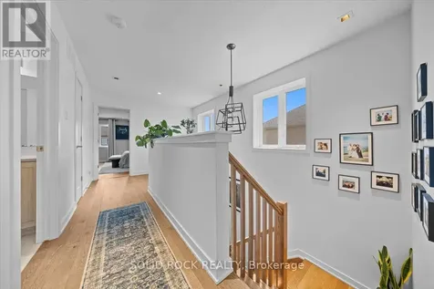 255 Trailsedge Way Ottawa ON K1W 0E8