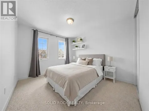 255 Trailsedge Way Ottawa ON K1W 0E8