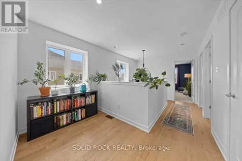 255 Trailsedge Way Ottawa ON K1W 0E8