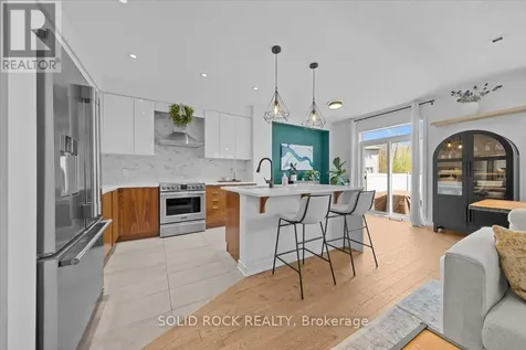 255 Trailsedge Way Ottawa ON K1W 0E8
