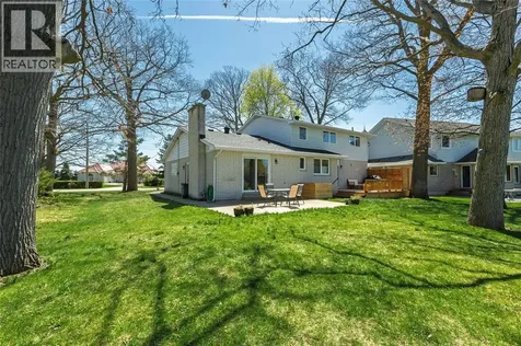 1614 Blackwell Road Sarnia ON N7X 1A4