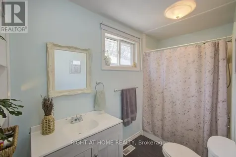1865 River Road West Wasaga Beach ON L9Z 1L1