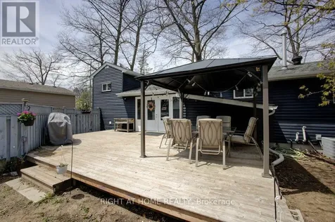 1865 River Road West Wasaga Beach ON L9Z 1L1