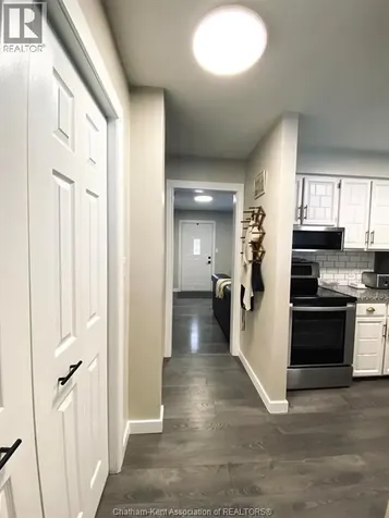 622 Sandra Crescent Wallaceburg ON N8A 2C6
