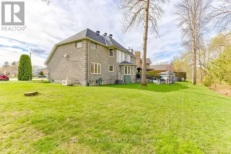 131 Owens Street Pembroke ON K8A 8K1