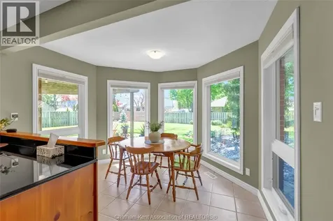 27 Cramar Crescent Chatham ON N7M 6G3