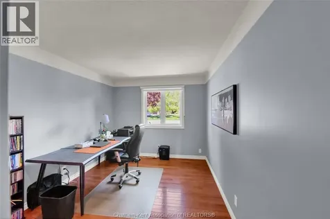 27 Cramar Crescent Chatham ON N7M 6G3