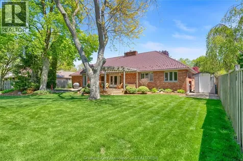 27 Cramar Crescent Chatham ON N7M 6G3