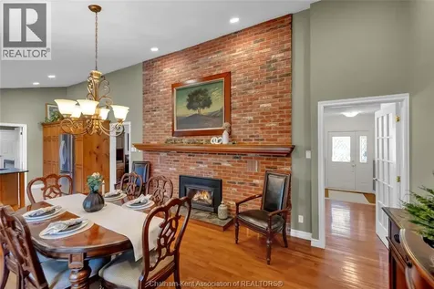 27 Cramar Crescent Chatham ON N7M 6G3