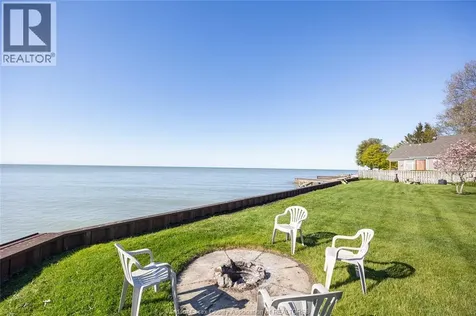 1603 Heritage Road Kingsville ON N9Y 2E6