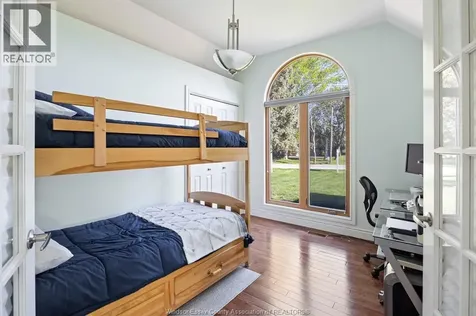 1603 Heritage Road Kingsville ON N9Y 2E6