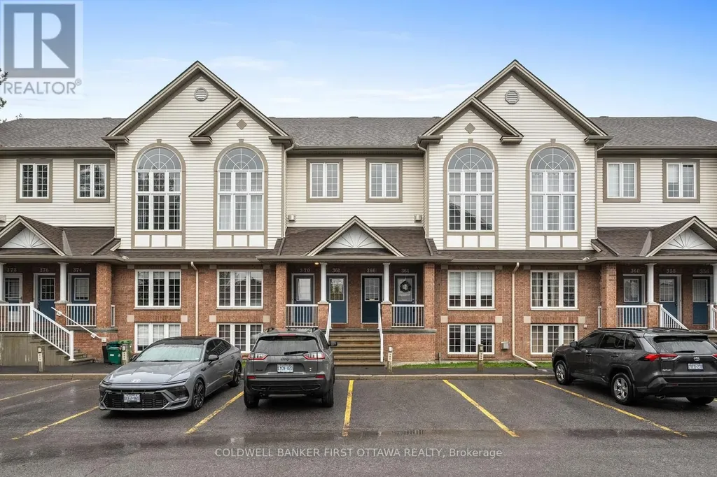 366 Wiffen Private Ottawa ON K2H 1G4
