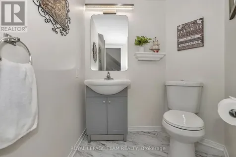 85 Cresthaven Drive Ottawa ON K2G 6T9