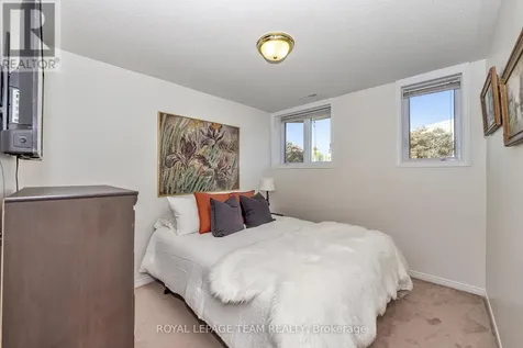 85 Cresthaven Drive Ottawa ON K2G 6T9
