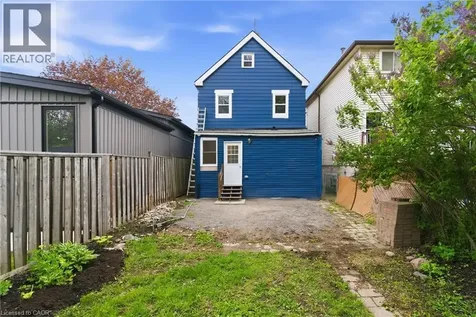 94 East 35th Street Hamilton ON L8V 3Y1