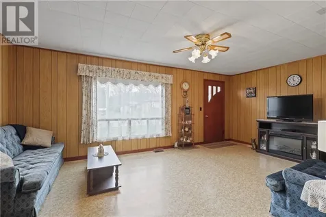 450 Bell Street Massey ON P0P 1P0