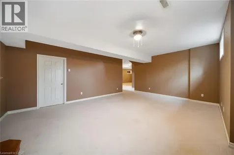 16 Macpherson Drive Paris ON N3L 4B6