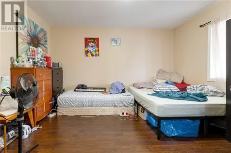 385 Eva Avenue Sudbury ON P3C 4N2