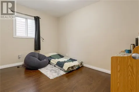 385 Eva Avenue Sudbury ON P3C 4N2