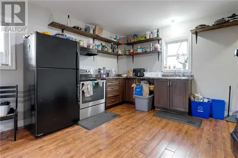 385 Eva Avenue Sudbury ON P3C 4N2