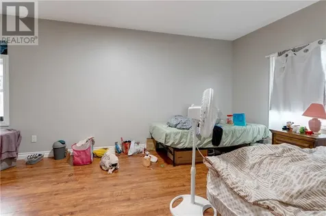 385 Eva Avenue Sudbury ON P3C 4N2