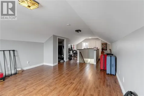 385 Eva Avenue Sudbury ON P3C 4N2