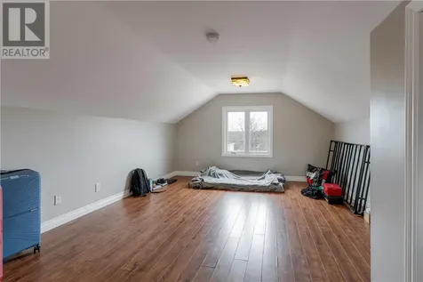 385 Eva Avenue Sudbury ON P3C 4N2